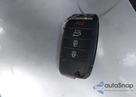 2018 Kia Sportage Lx z USA, uszkodzony, nr VIN KNDPM3AC8J7348067